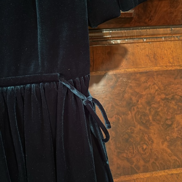 Nicola Bathie for Antonio Melani Velvet Dress. 17 inches pit to pit. - Picture 3 of 6